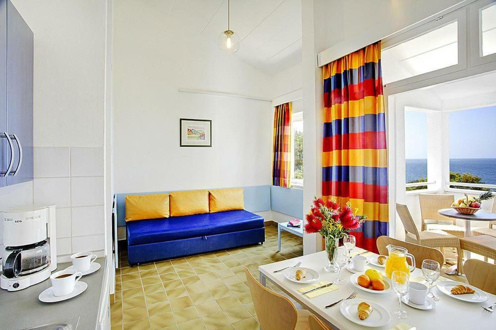 Holiday Lanterna Sunny By Valamar Sunset Cis01221 Cya Porec