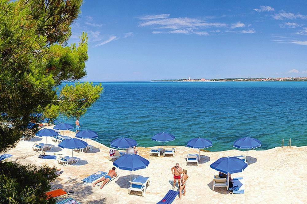 Holiday Lanterna Sunny By Valamar Sunset Cis01221 Cya * Porec