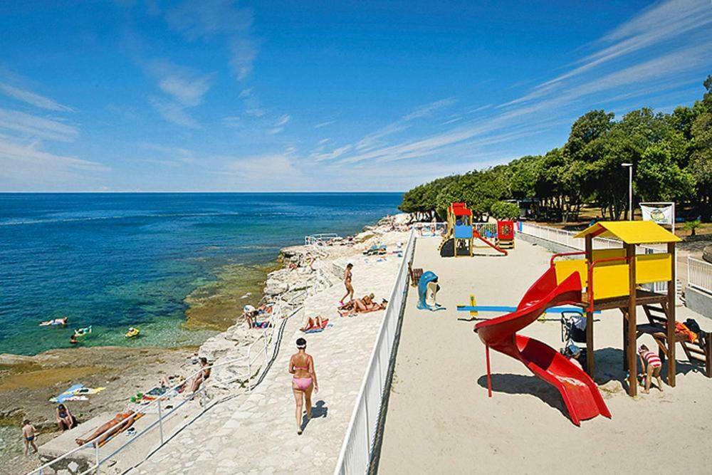 Holiday Lanterna Sunny By Valamar Sunset Cis01221 Cya